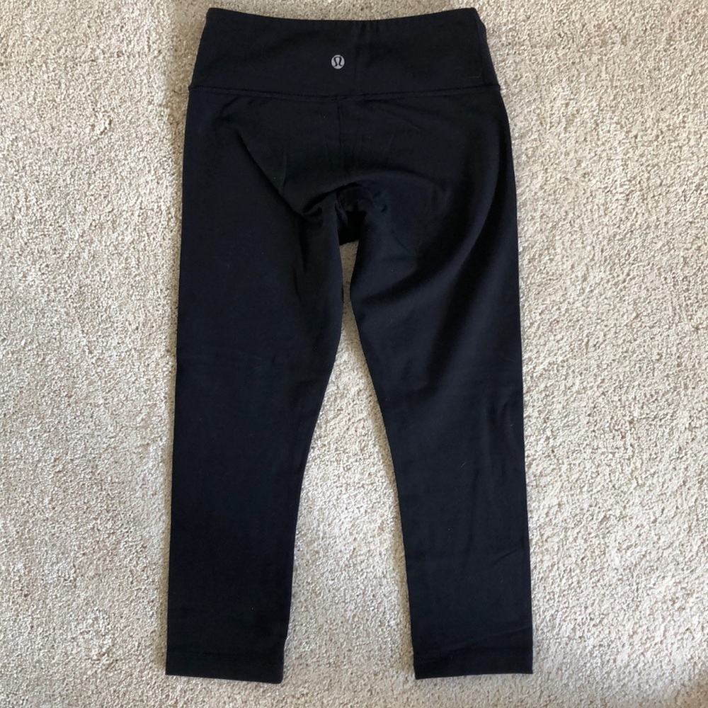 Lululemon cropped leggings